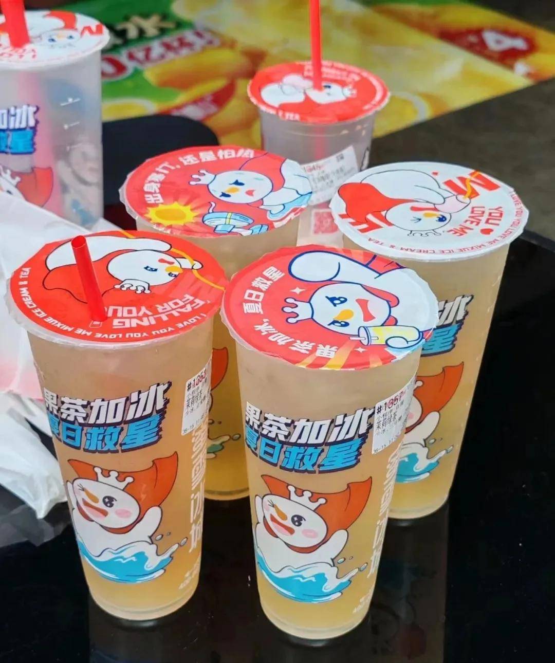 柠檬水低至1元！疯狂内卷的柠檬水靠什么赚钱？